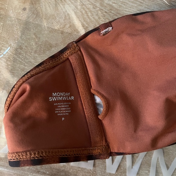 MONDAY SWIMWEAR Byron bottom and St. Martinique Bandeau - Picture 3 of 5